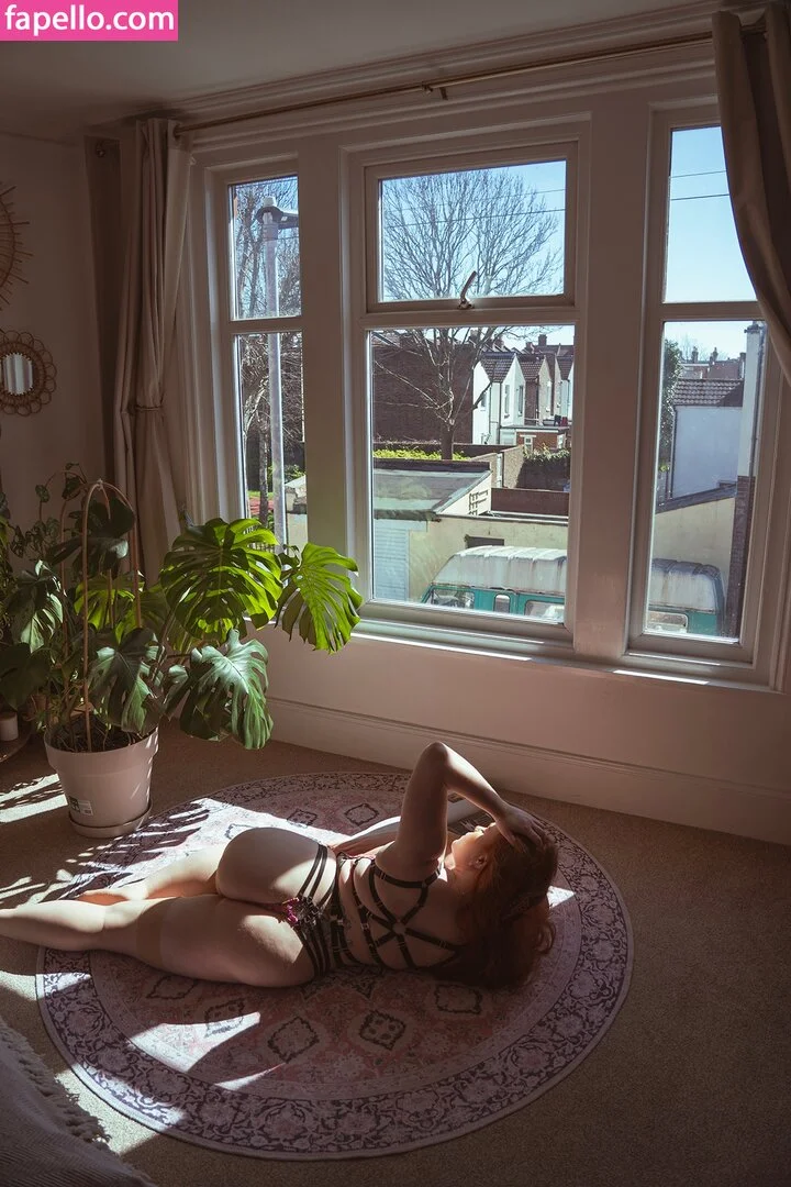 MissDeadlyRed Onlyfans Photo Gallery 