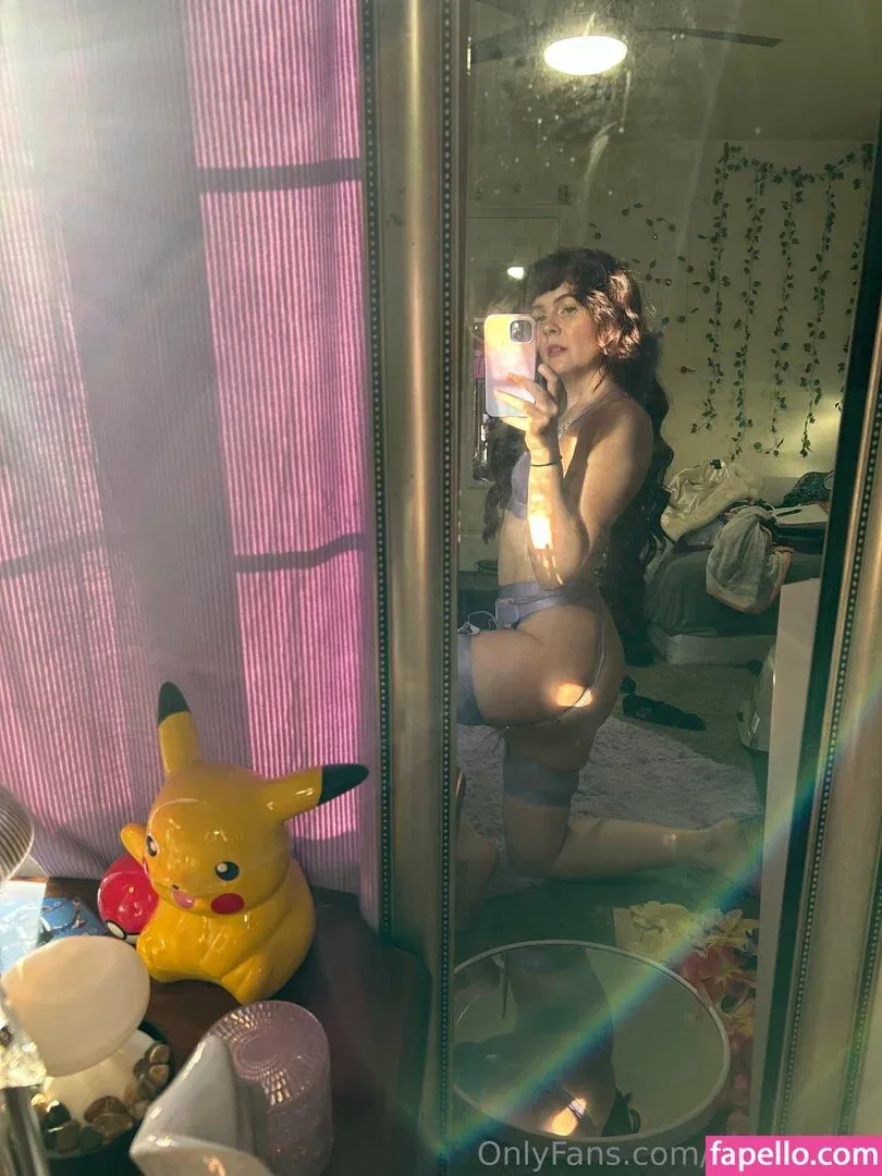 Poetickate Onlyfans Photo Gallery 