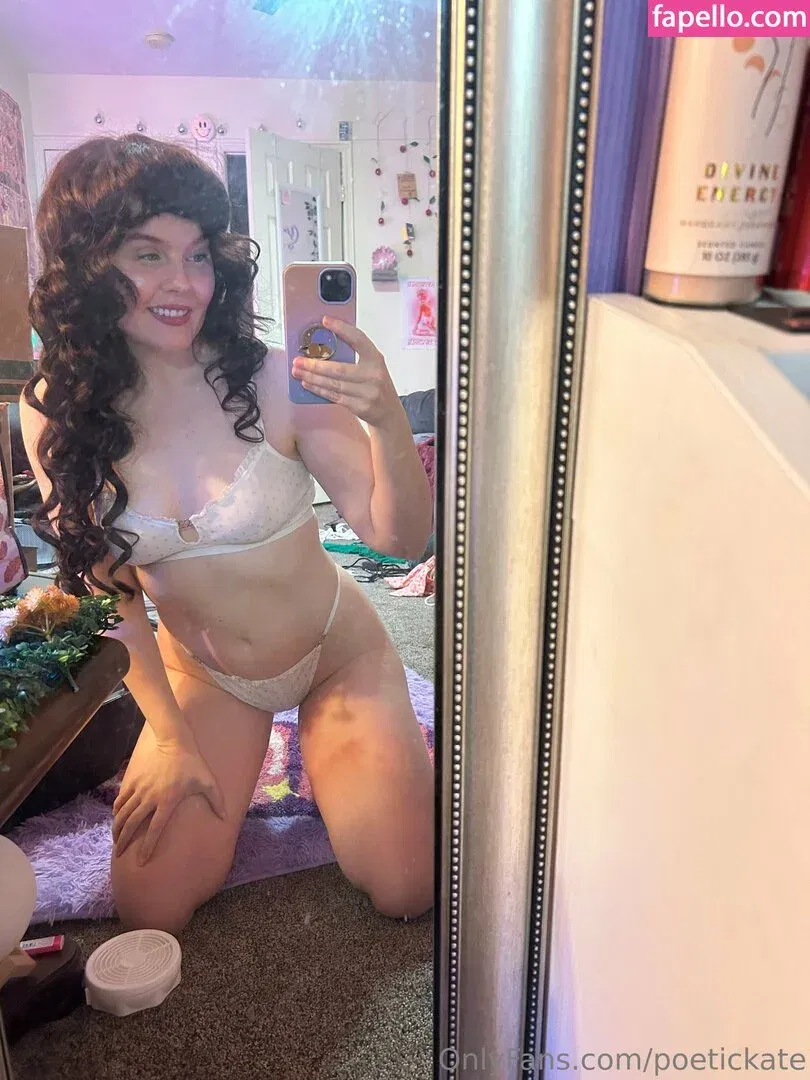 Poetickate Onlyfans Photo Gallery 