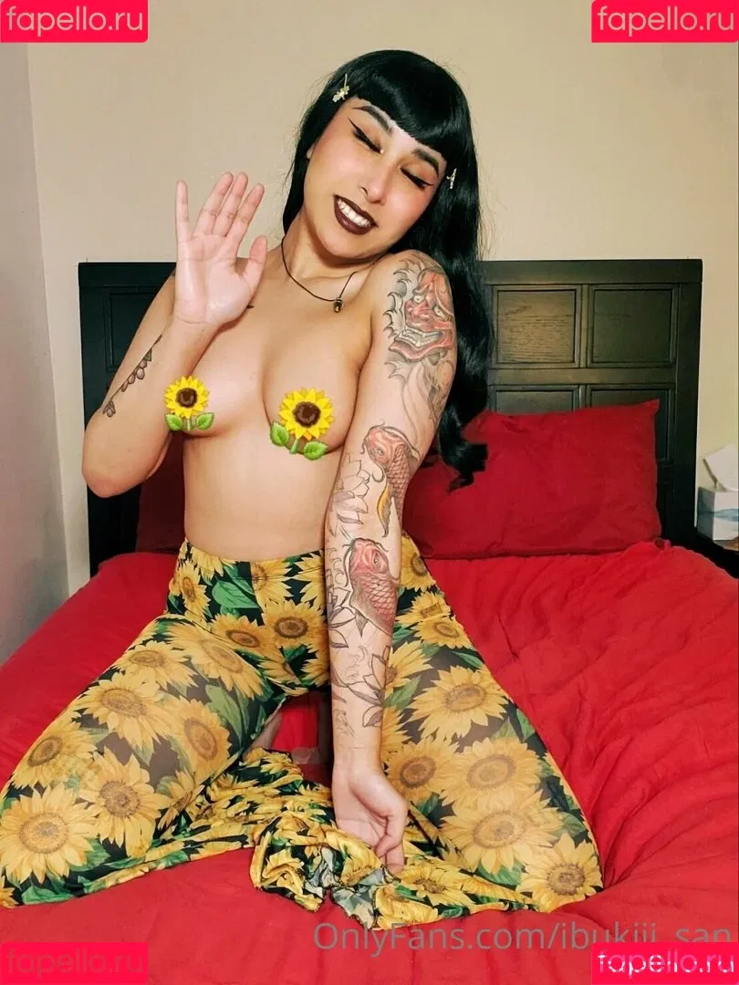 ibukiii_san Onlyfans Photo Gallery 