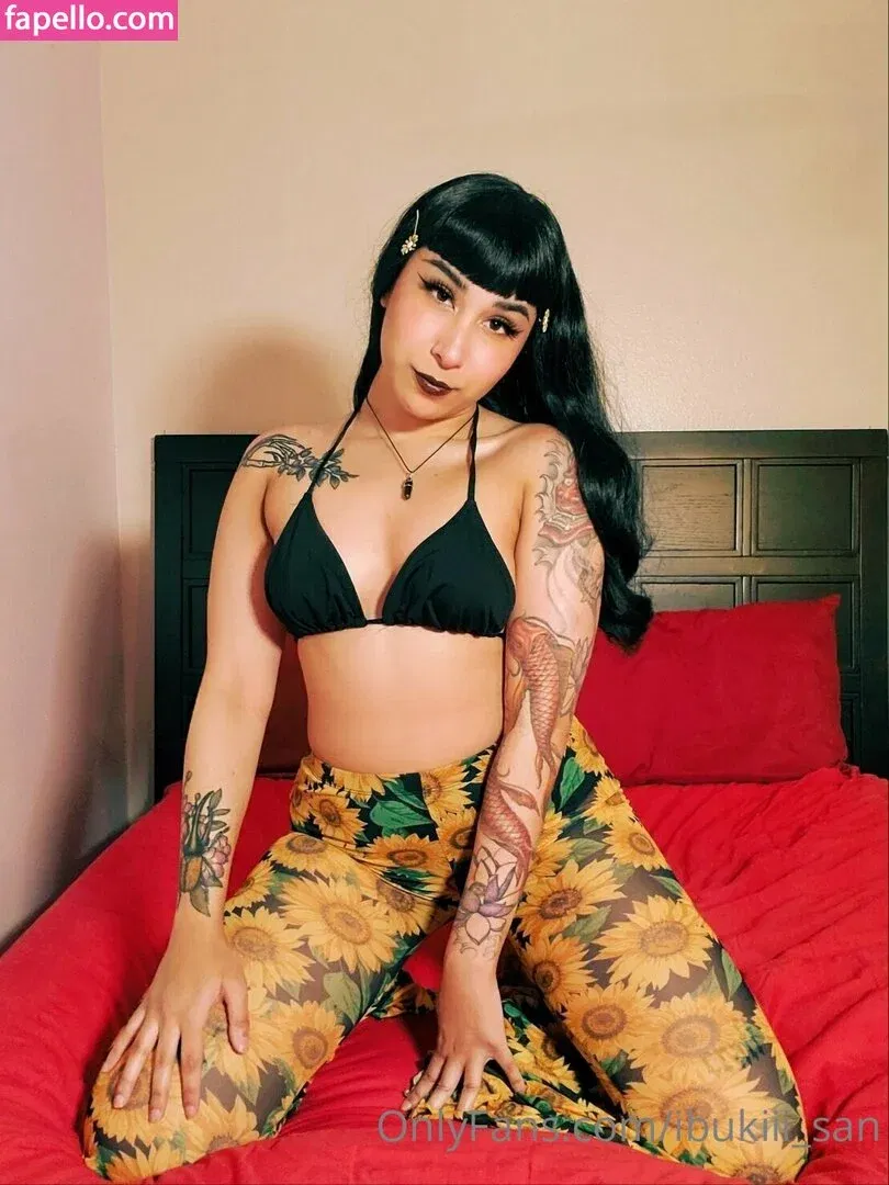 ibukiii_san Onlyfans Photo Gallery 