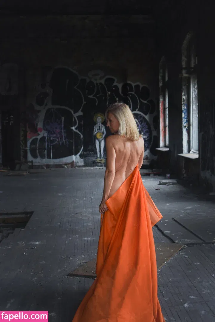 Elena Luneva Onlyfans Photo Gallery 