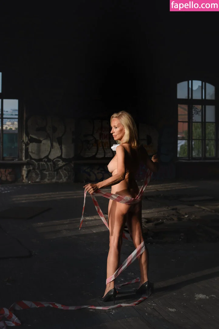 Elena Luneva Onlyfans Photo Gallery 