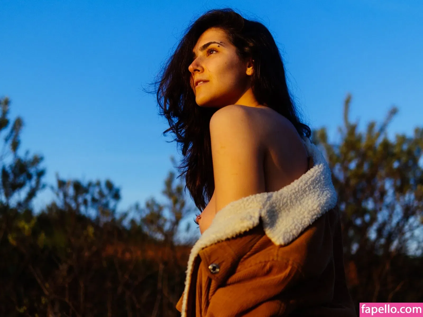 Dasha Darbandi Onlyfans Photo Gallery 