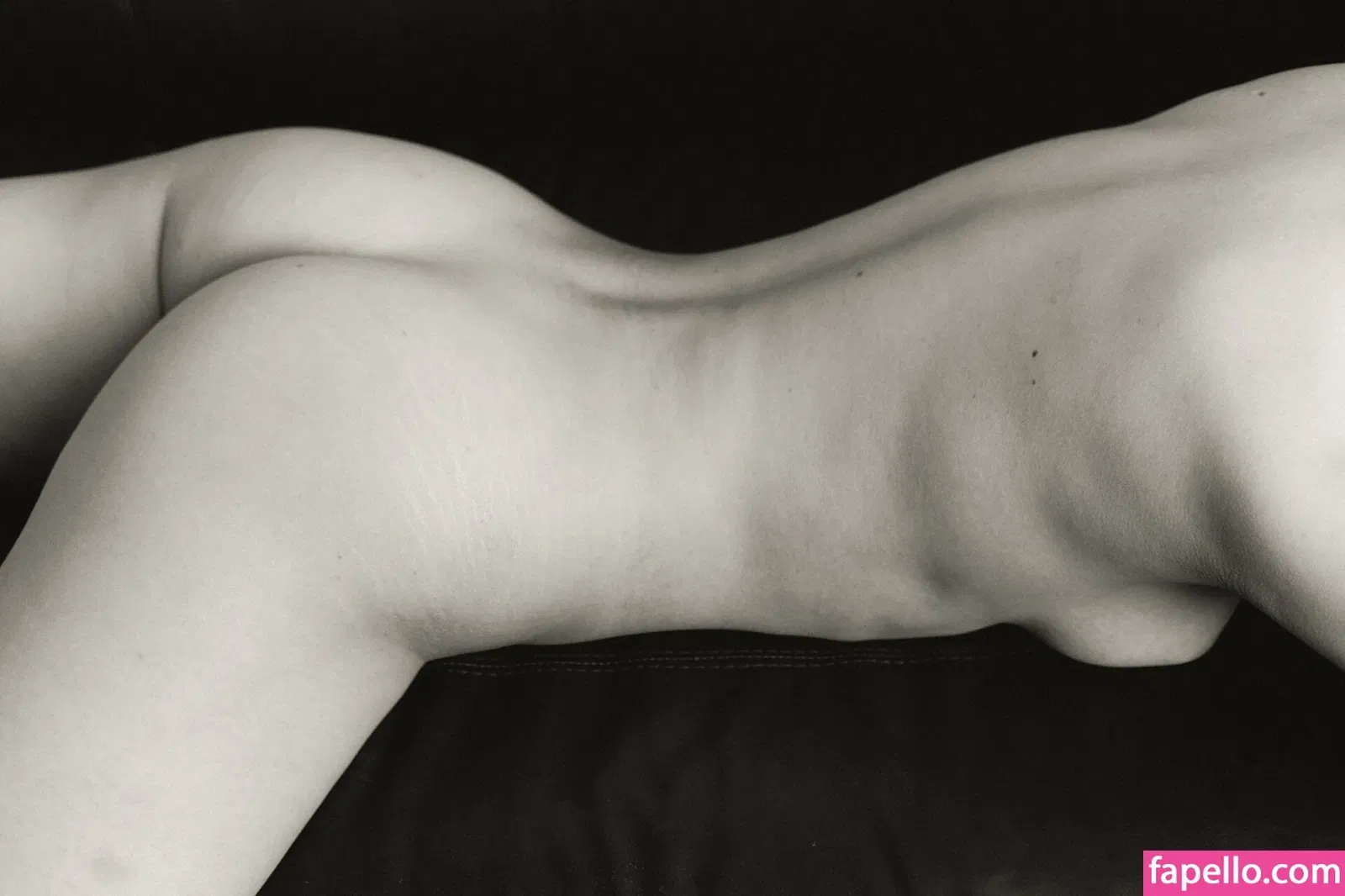 Dasha Darbandi Onlyfans Photo Gallery 