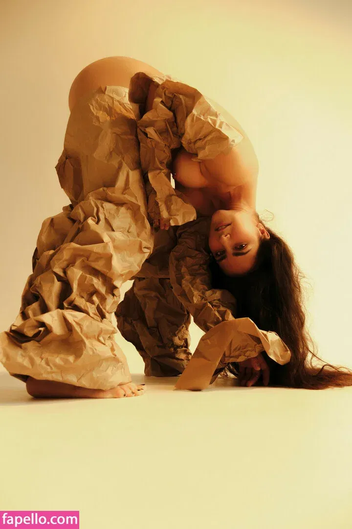 Dasha Darbandi Onlyfans Photo Gallery 