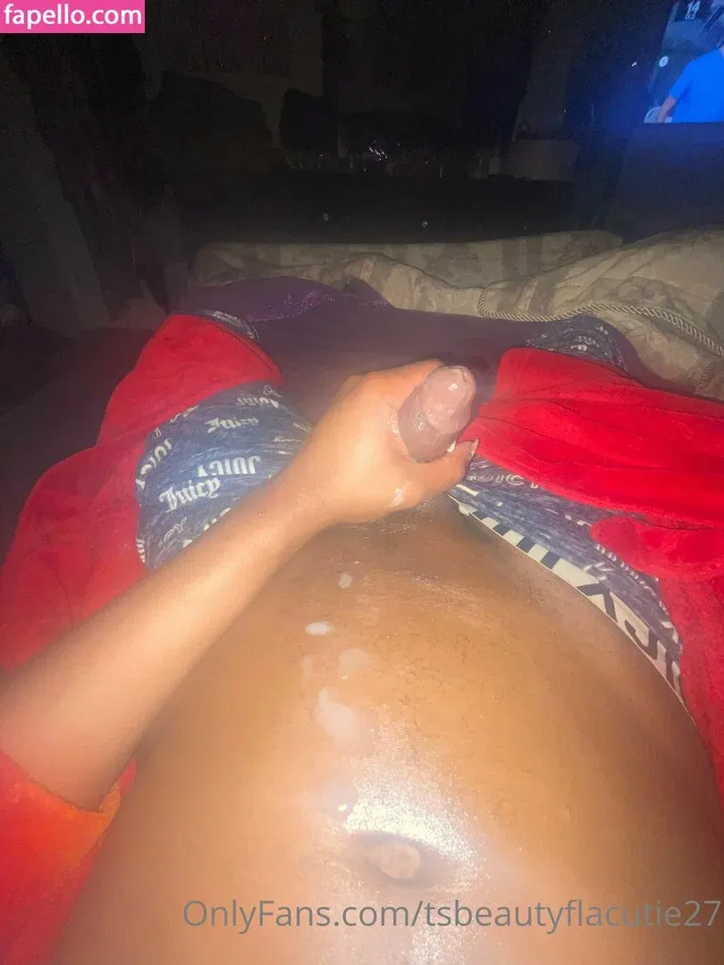 tsbeautyflacutie27 Onlyfans Photo Gallery 