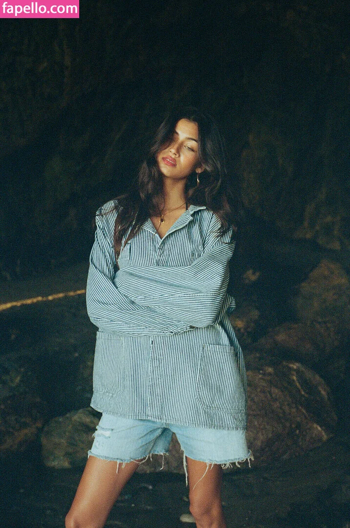 Meeya Dugied Onlyfans Photo Gallery 