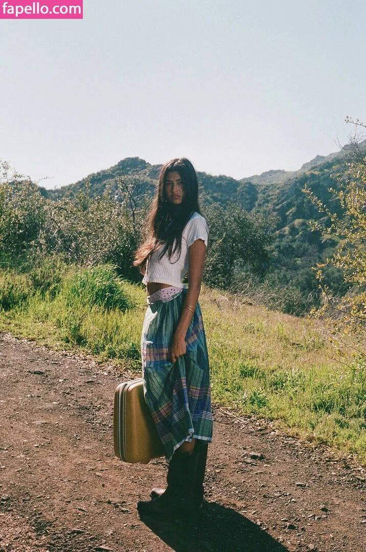 Meeya Dugied Onlyfans Photo Gallery 