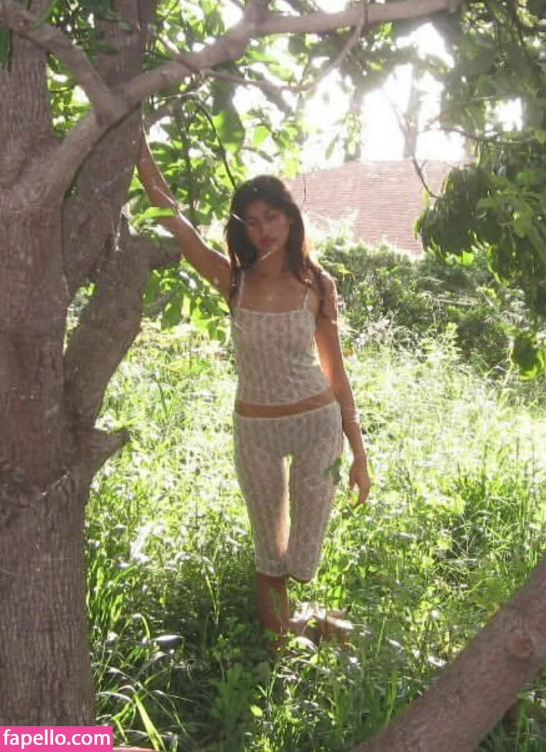 Meeya Dugied Onlyfans Photo Gallery 