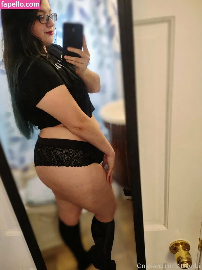 itsgerbii Onlyfans Photo Gallery 
