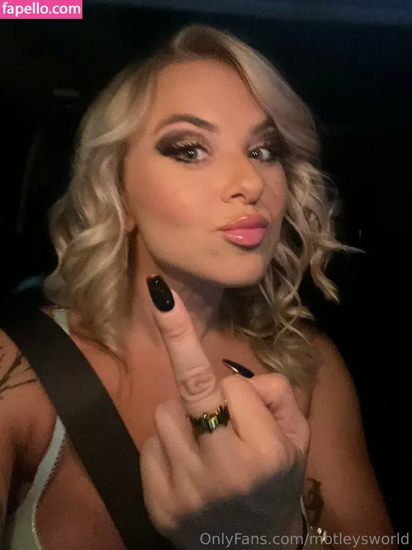 motleysworld Onlyfans Photo Gallery 