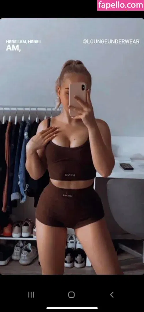 Fiona Kaiser Onlyfans Photo Gallery 