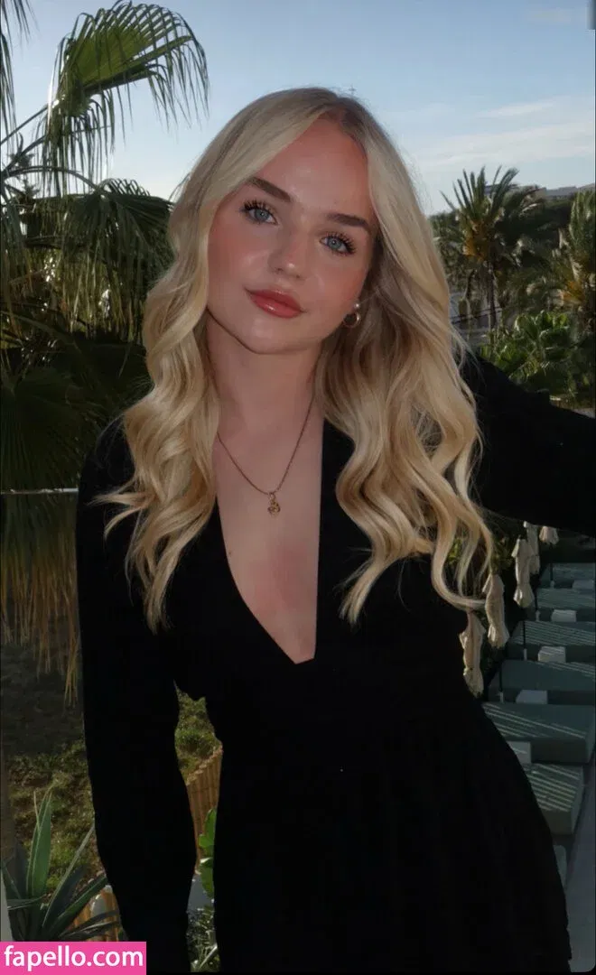 Fiona Kaiser Onlyfans Photo Gallery 