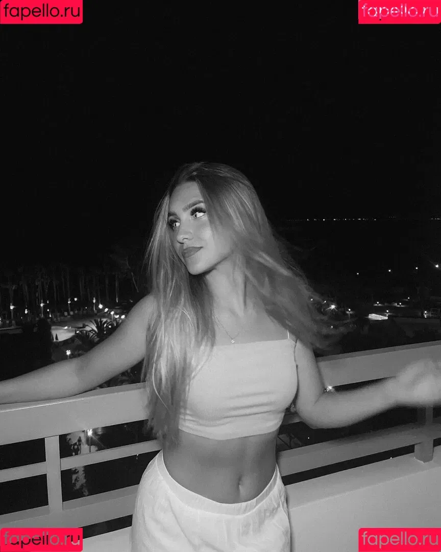 Crazy Chantii Onlyfans Photo Gallery 