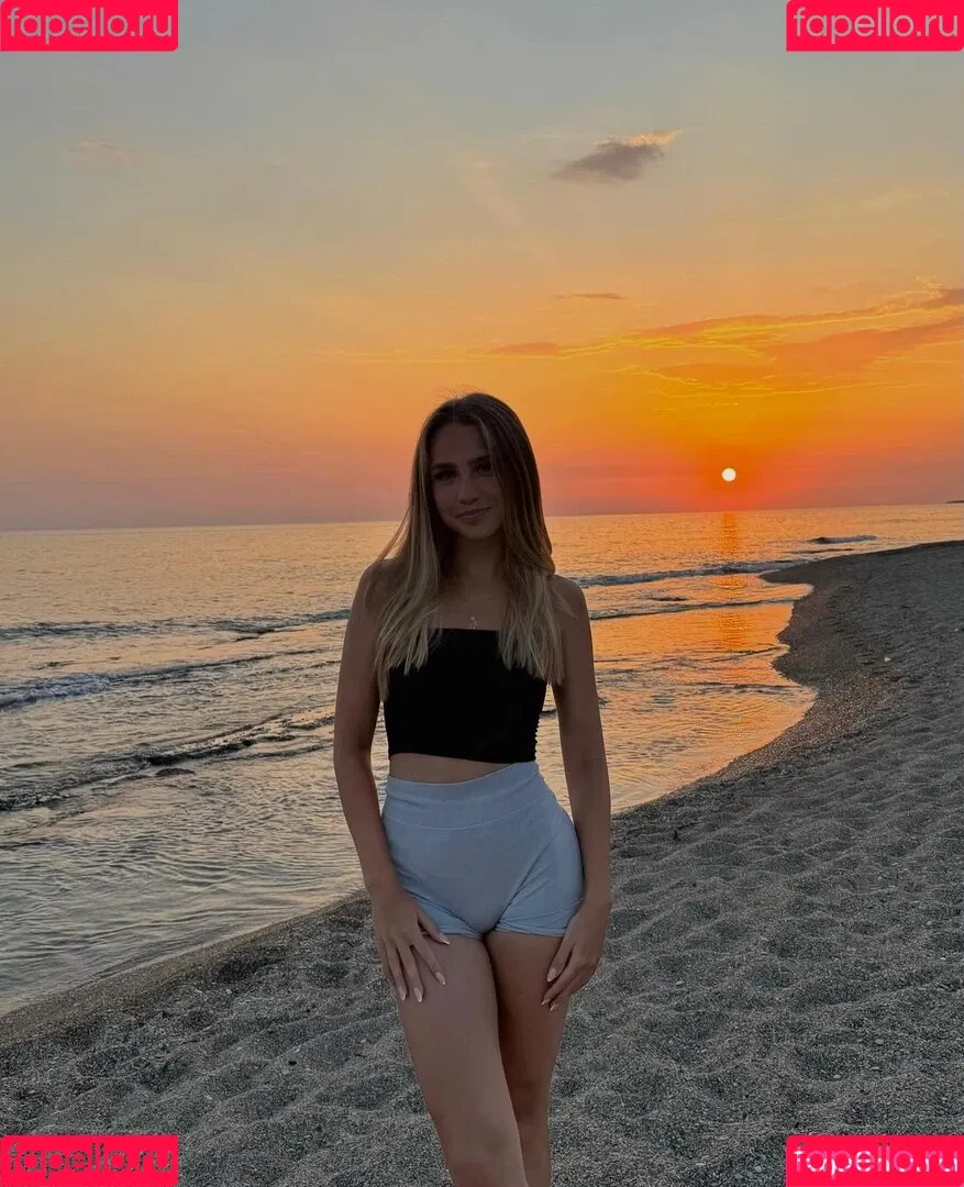 Crazy Chantii Onlyfans Photo Gallery 