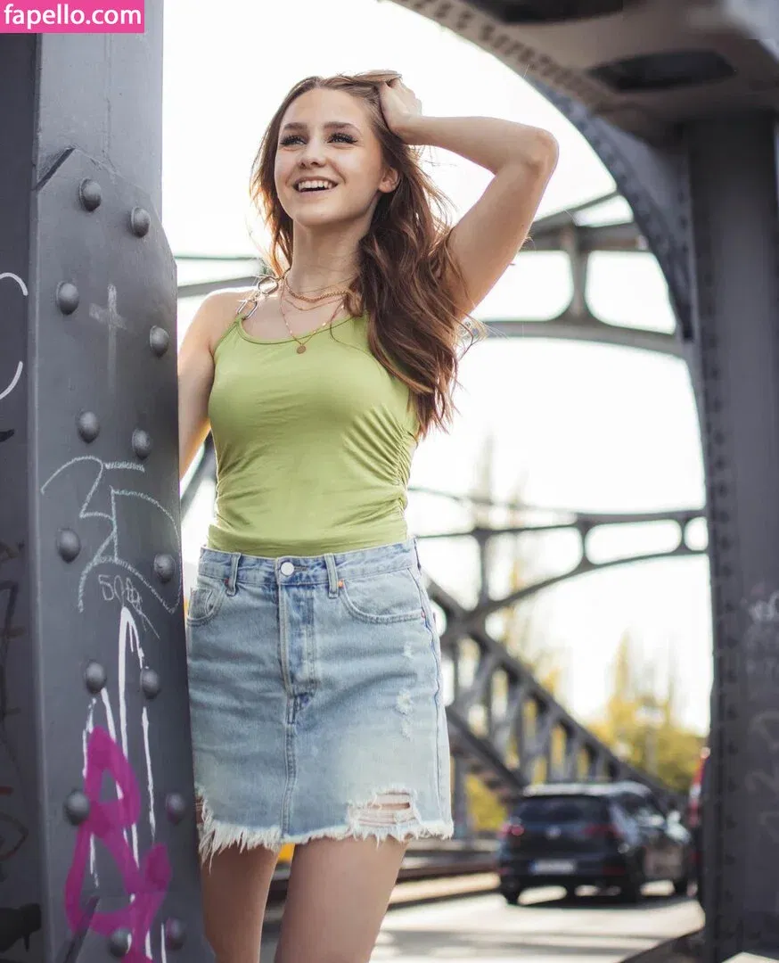 Crazy Chantii Onlyfans Photo Gallery 