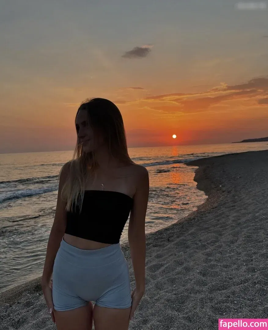 Crazy Chantii Onlyfans Photo Gallery 