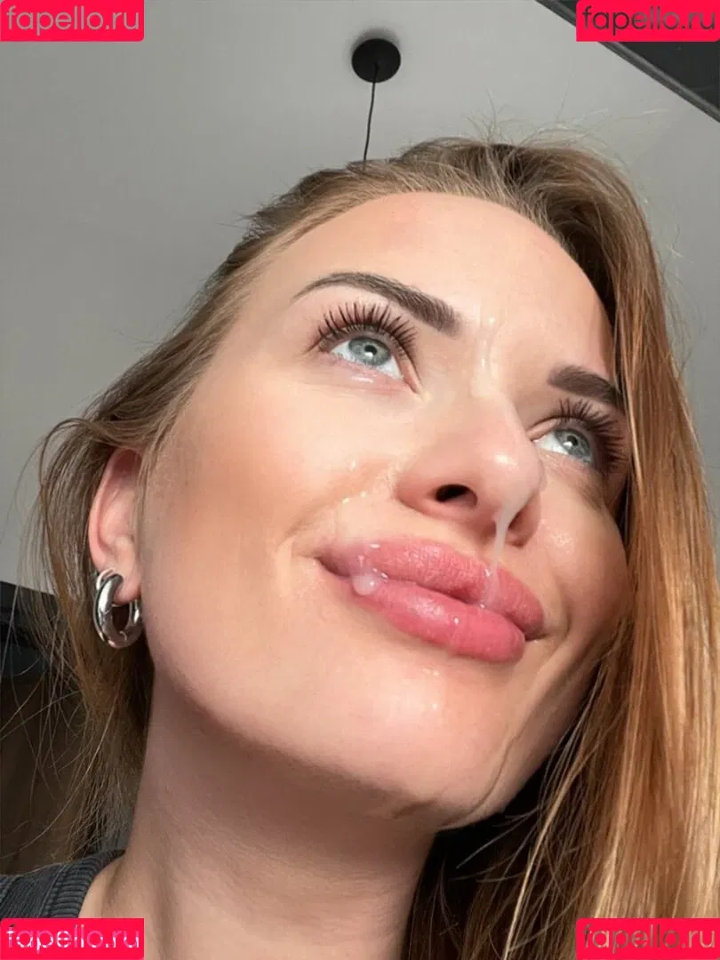 Elena Rebelle Onlyfans Photo Gallery 