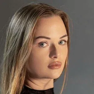 Elena Rebelle Onlyfans Photo Gallery 