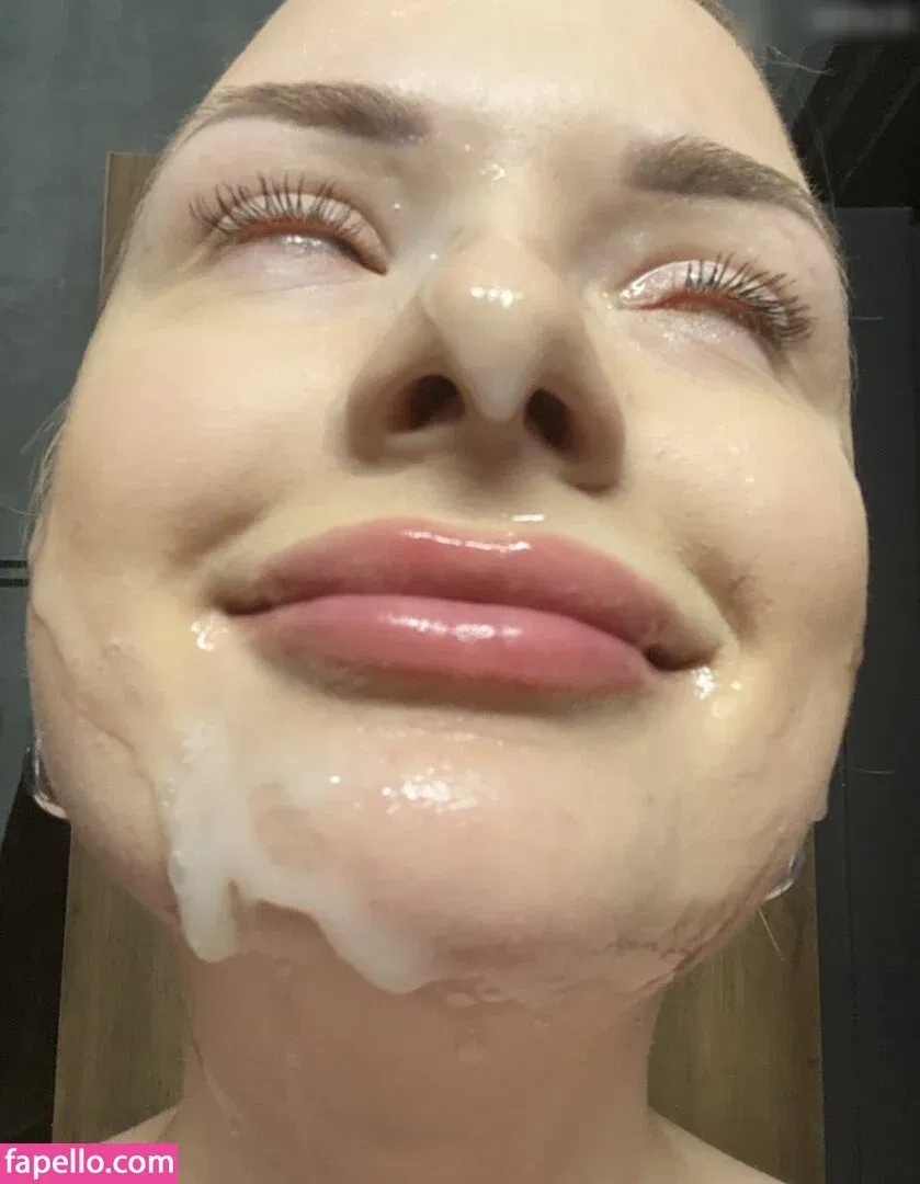 Elena Rebelle Onlyfans Photo Gallery 