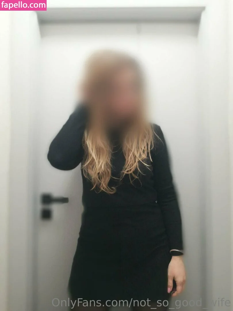 not_so_good_wife Onlyfans Photo Gallery 