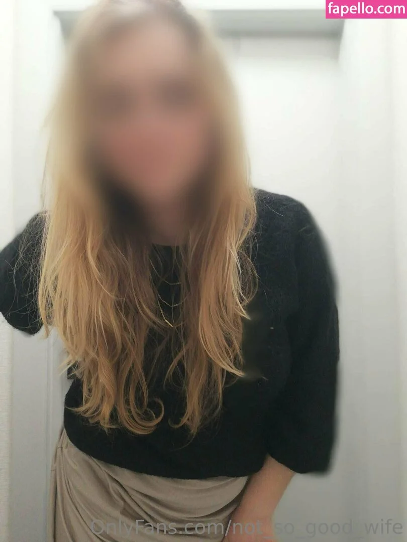 not_so_good_wife Onlyfans Photo Gallery 
