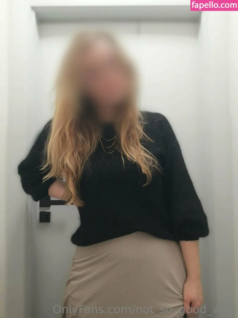 not_so_good_wife Onlyfans Photo Gallery 