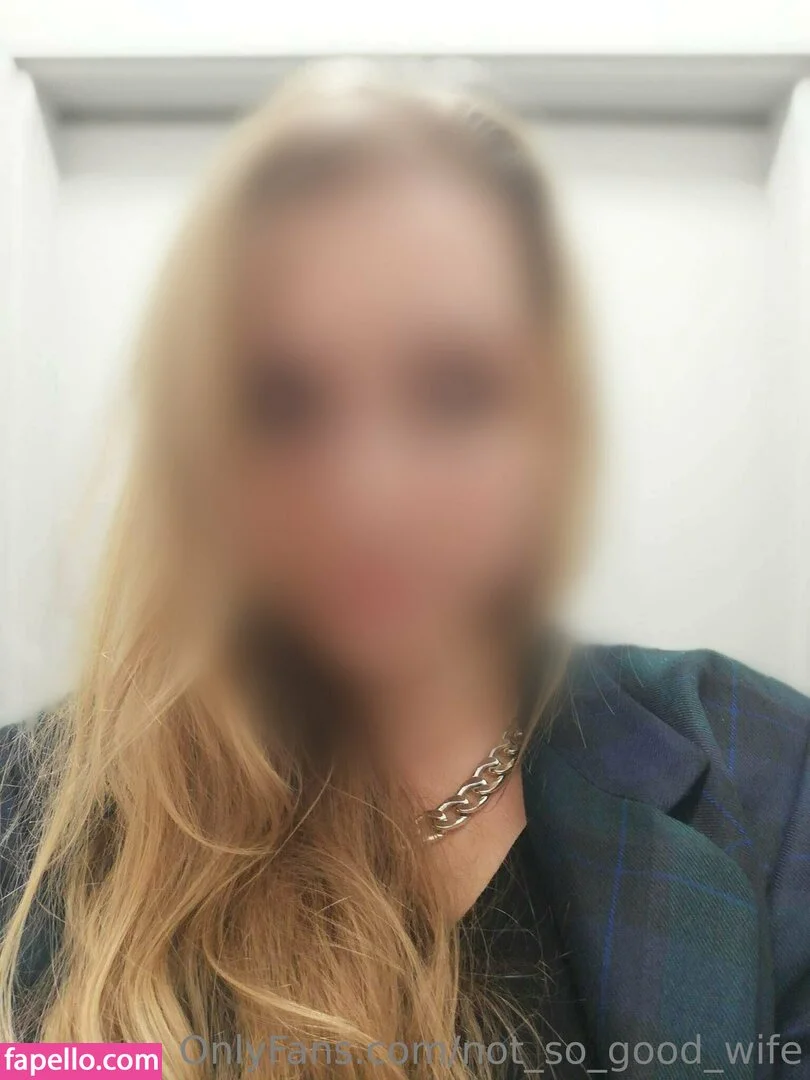 not_so_good_wife Onlyfans Photo Gallery 
