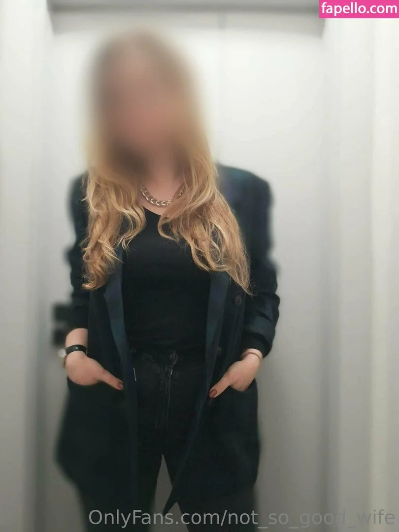 not_so_good_wife Onlyfans Photo Gallery 