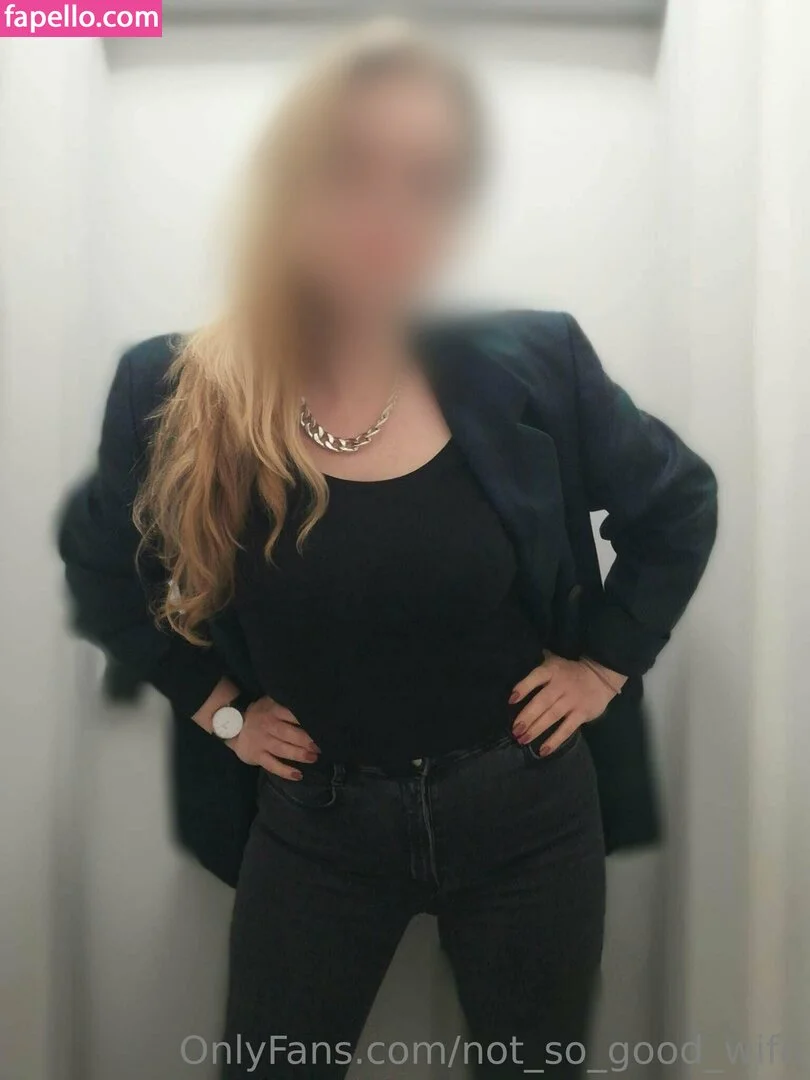 not_so_good_wife Onlyfans Photo Gallery 