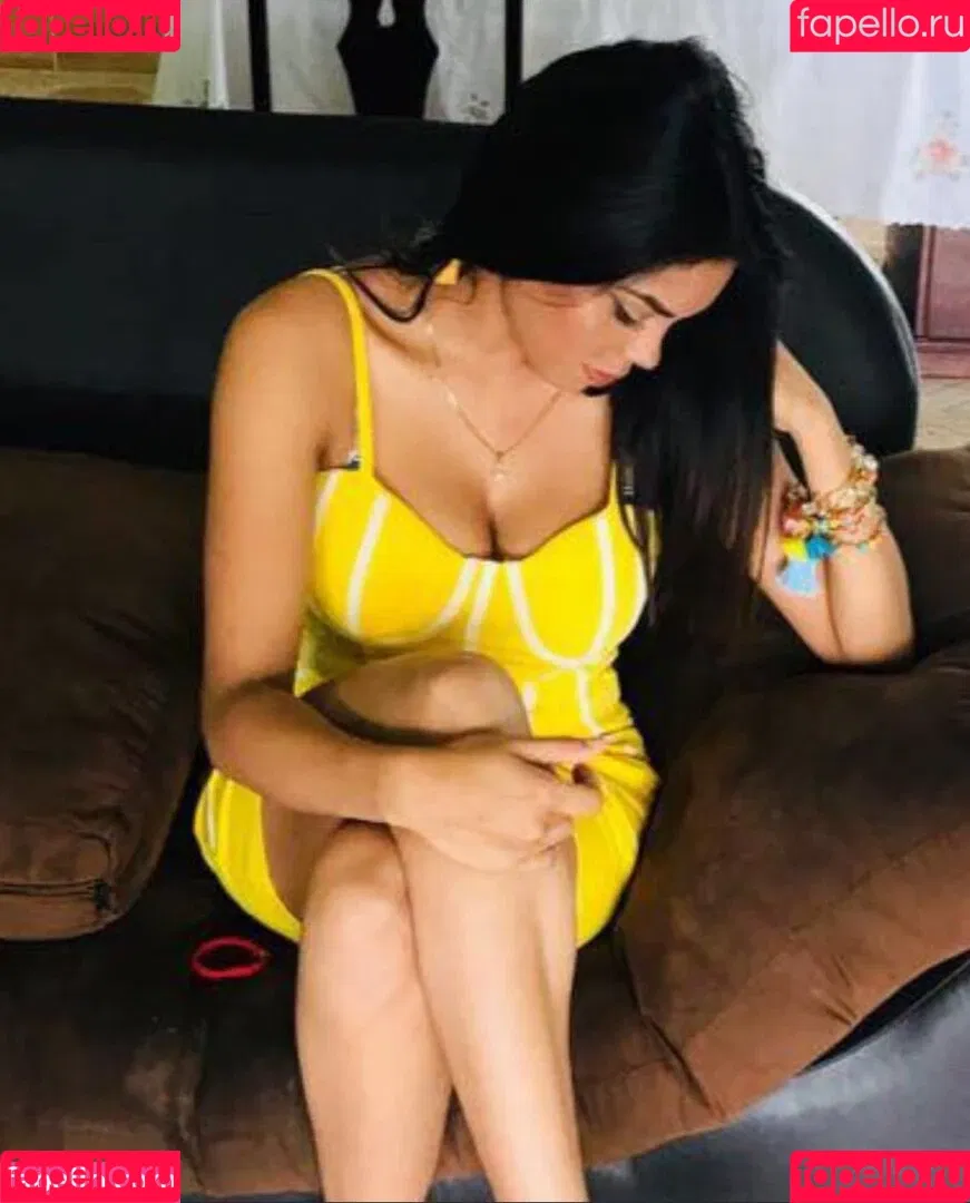 Karen Garcia Onlyfans Photo Gallery 