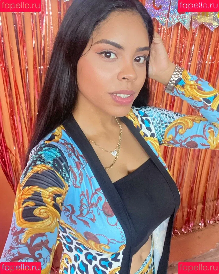 Karen Garcia Onlyfans Photo Gallery 