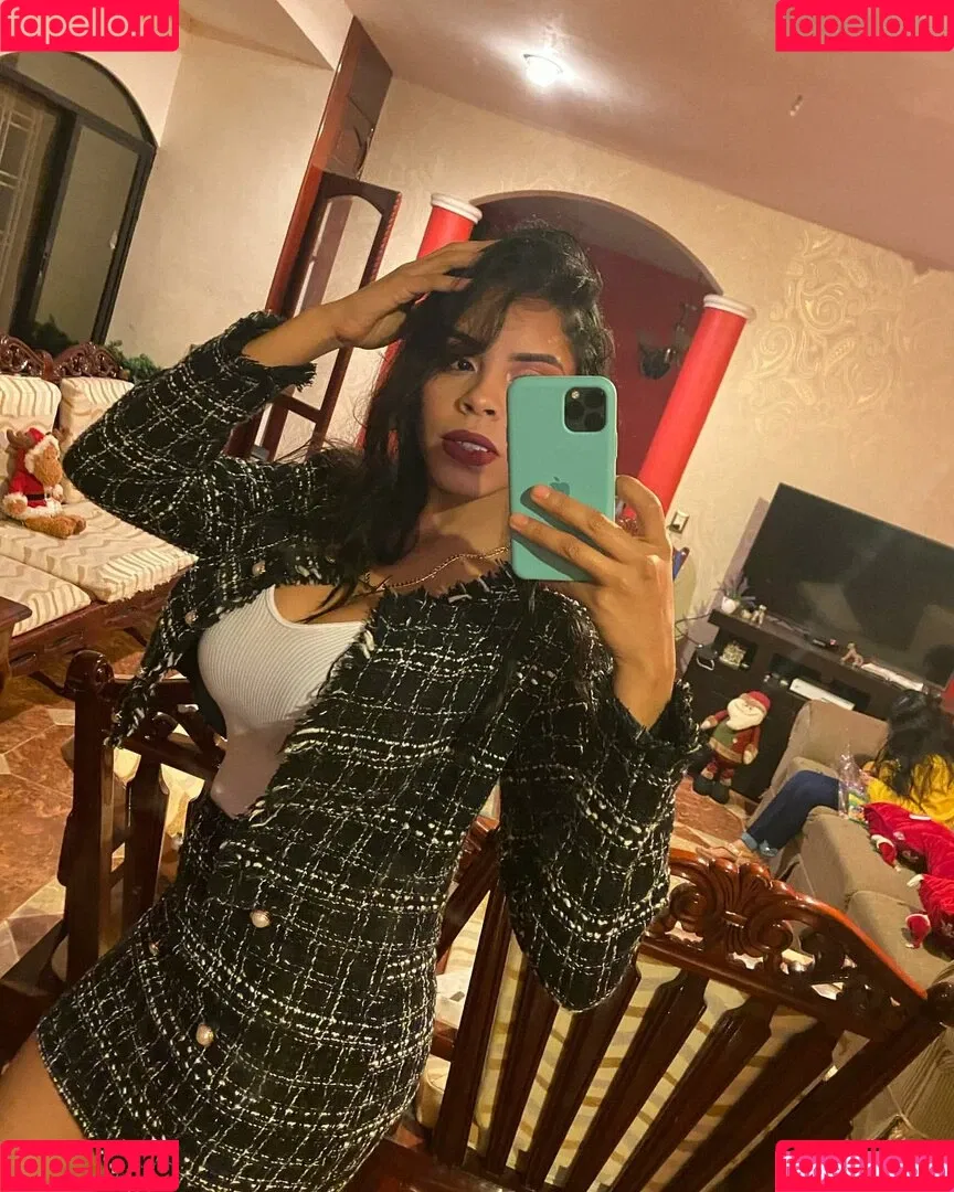Karen Garcia Onlyfans Photo Gallery 