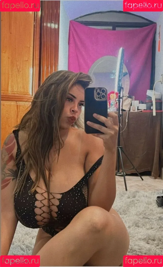 Karen Garcia Onlyfans Photo Gallery 