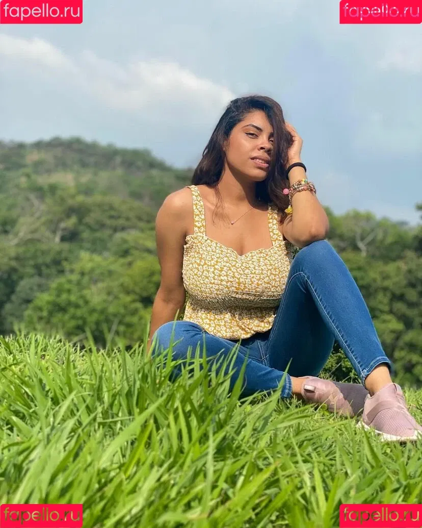 Karen Garcia Onlyfans Photo Gallery 