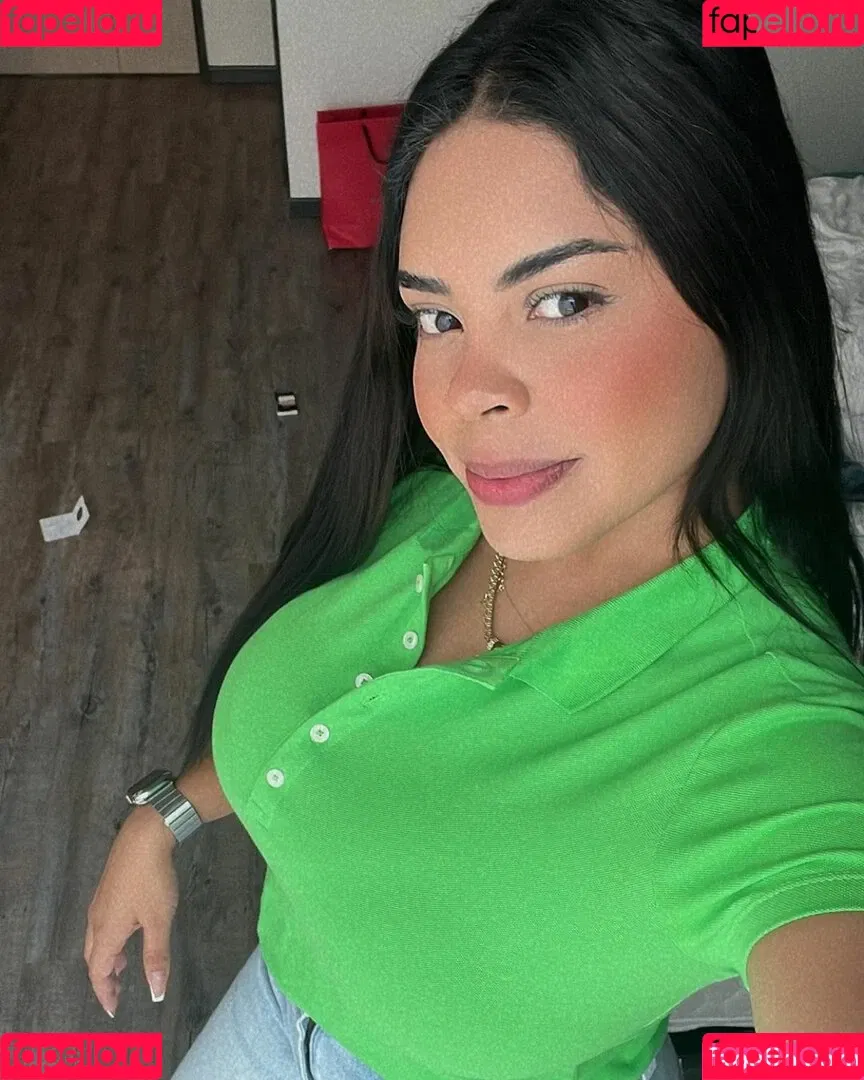 Karen Garcia Onlyfans Photo Gallery 