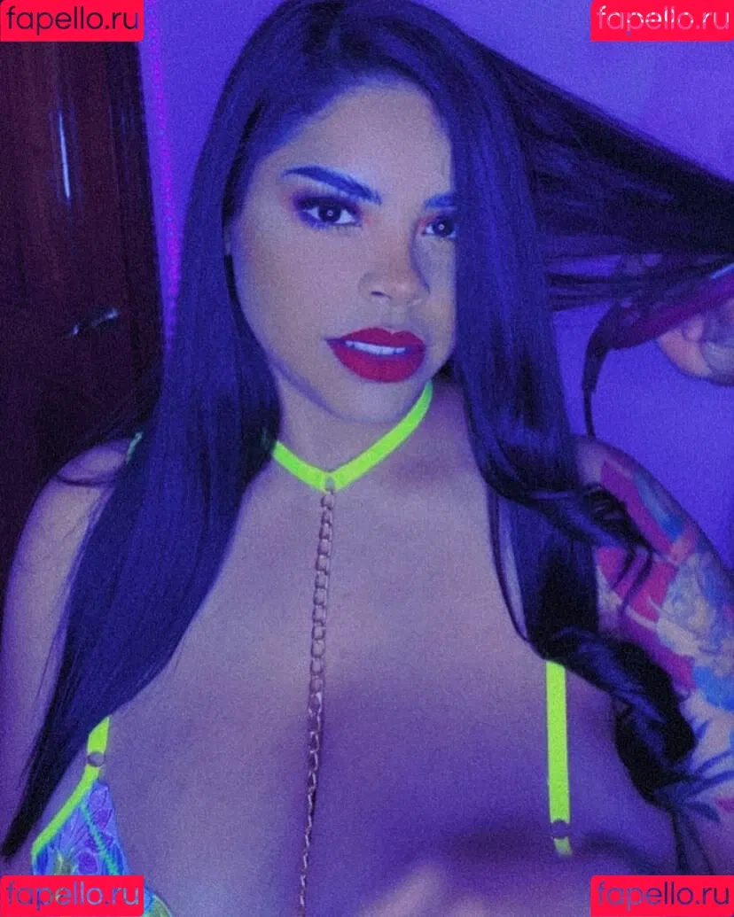 Karen Garcia Onlyfans Photo Gallery 