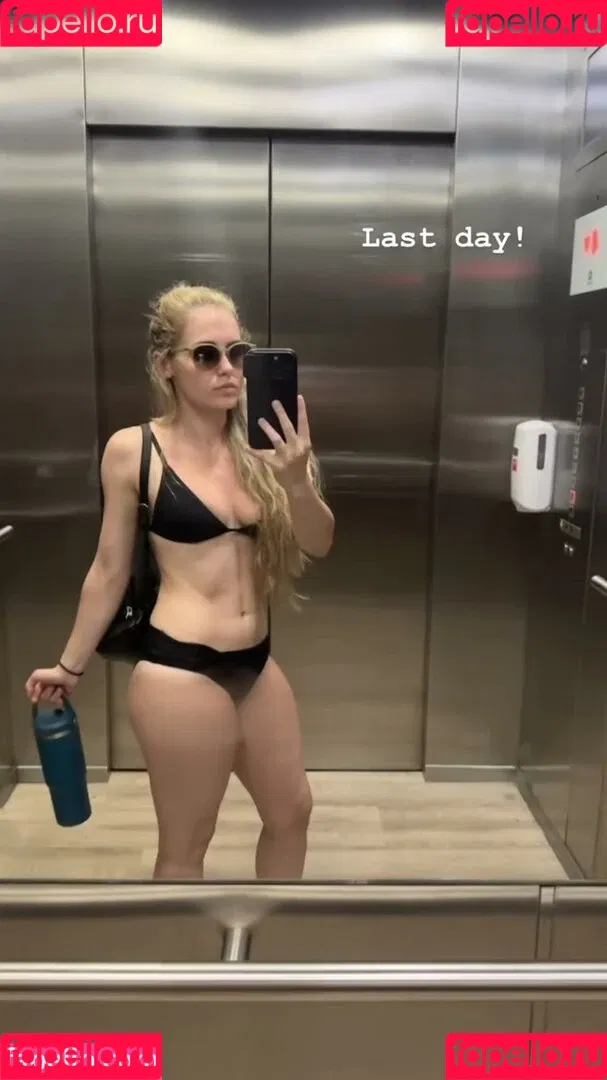 Nicki Taylor Onlyfans Photo Gallery 