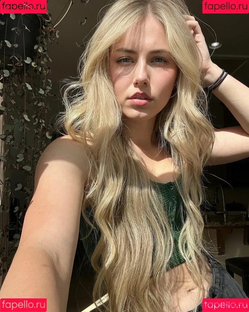 Nicki Taylor Onlyfans Photo Gallery 