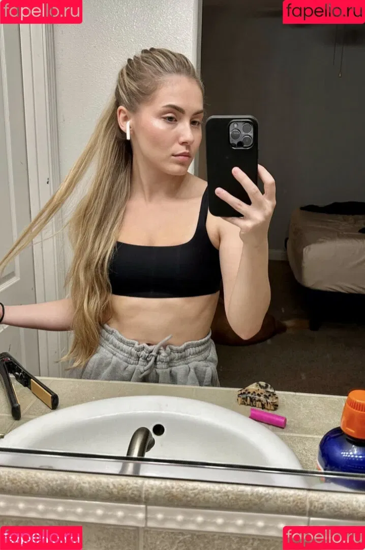 Nicki Taylor Onlyfans Photo Gallery 