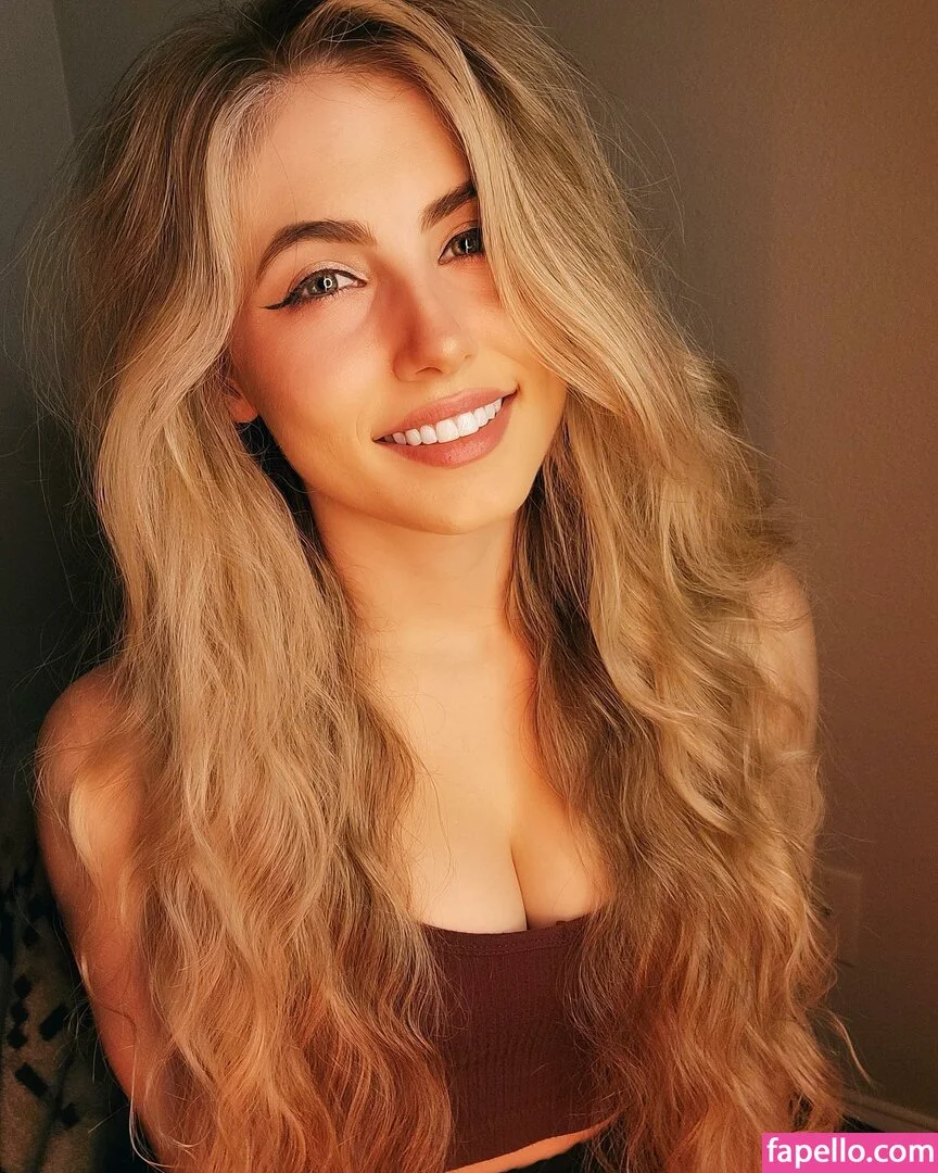 Nicki Taylor Onlyfans Photo Gallery 