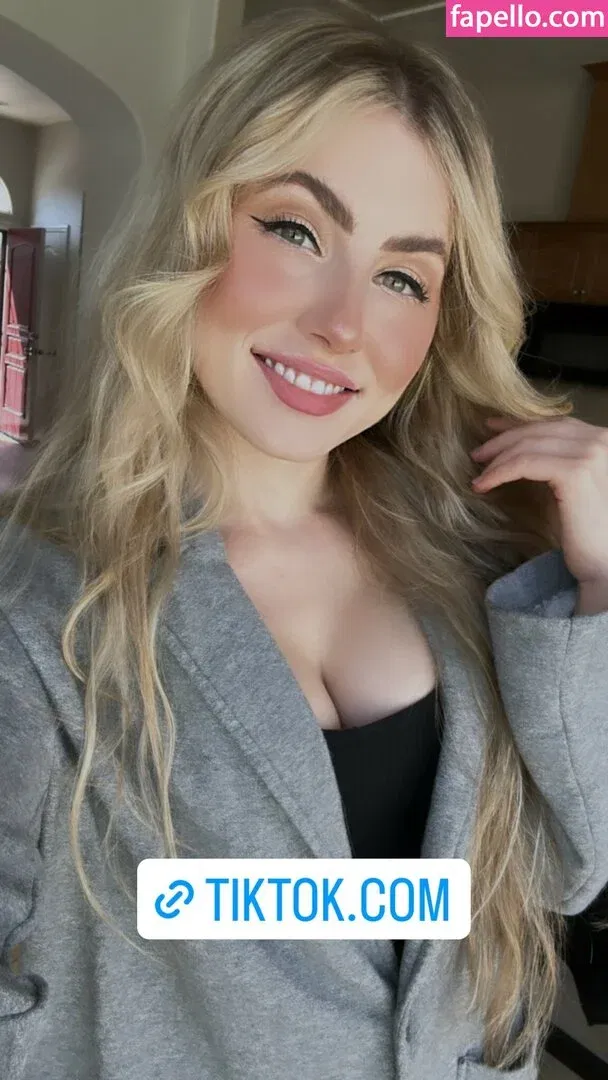 Nicki Taylor Onlyfans Photo Gallery 