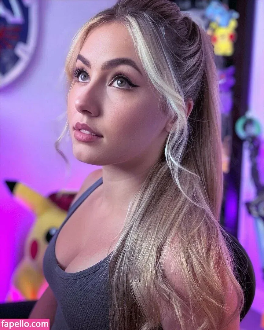 Nicki Taylor Onlyfans Photo Gallery 