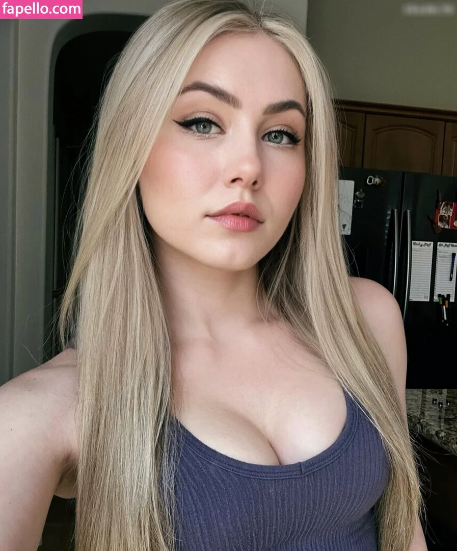 Nicki Taylor Onlyfans Photo Gallery 