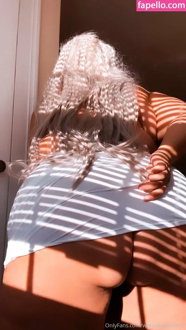 alexandraascends Onlyfans Photo Gallery 