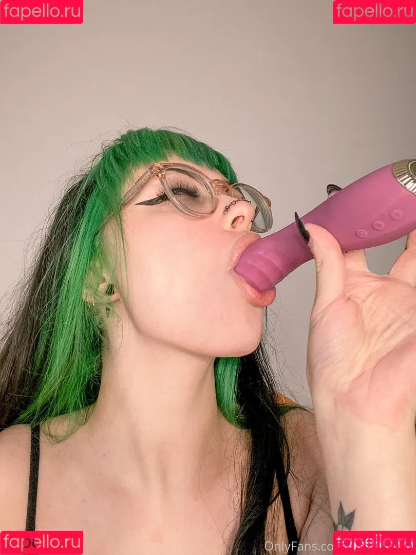 naomih666 Onlyfans Photo Gallery 