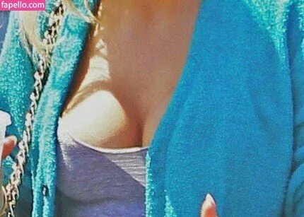 Amanda Laura Bynes Onlyfans Photo Gallery 