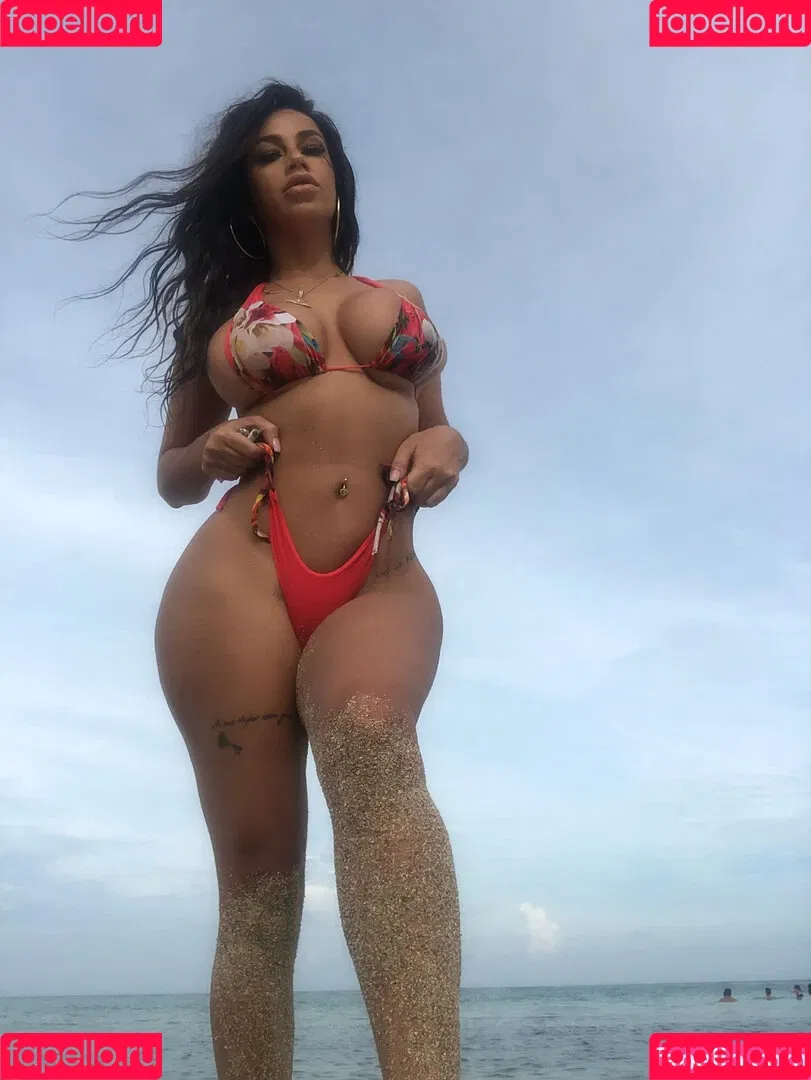 Jolina Bonita Onlyfans Photo Gallery 