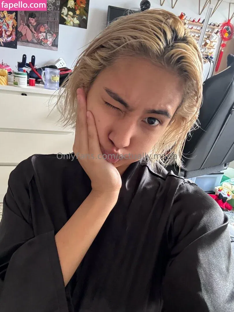 actually.maria Onlyfans Photo Gallery 